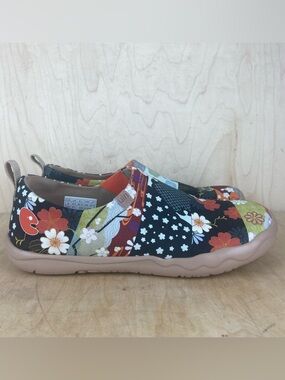 Uin Women’s Hana Toledo Slip On Shoes Size 9